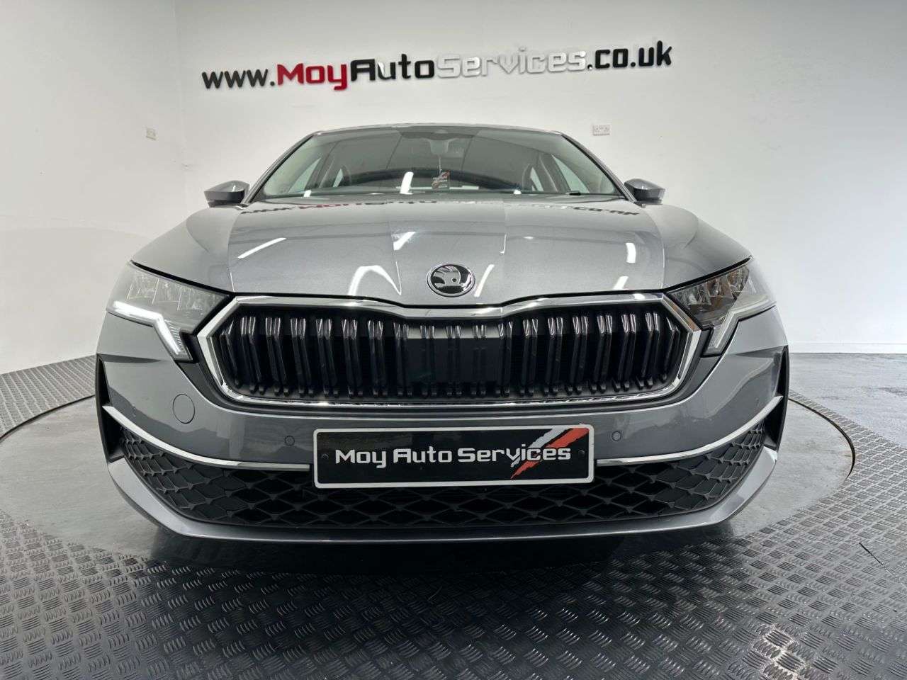 A 2024 SKODA OCTAVIA 2.0 TDI SE Technology Hatchback 5dr Diesel DSG Euro 6 (s/s) (150 ps) A 2024 SKODA OCTAVIA 2.0 TDI SE Technology Hatchback 5dr Diesel DSG Euro 6 (s/s) (150 ps)