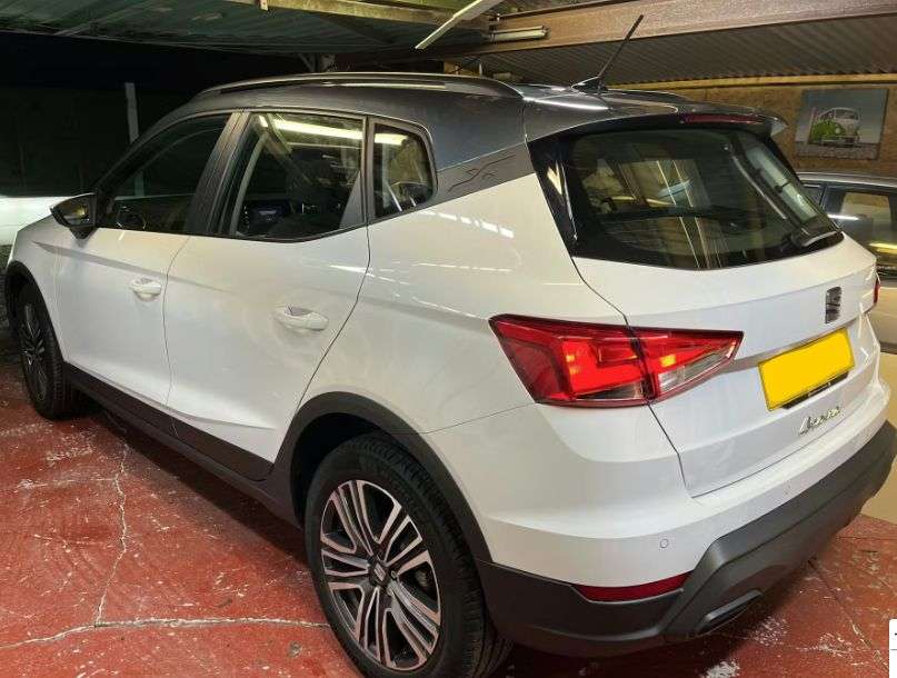 A 2024 SEAT ARONA 1.0 TSI SE Technology SUV 5dr Petrol DSG Euro 6 (s/s) (115 ps) A 2024 SEAT ARONA 1.0 TSI SE Technology SUV 5dr Petrol DSG Euro 6 (s/s) (115 ps)