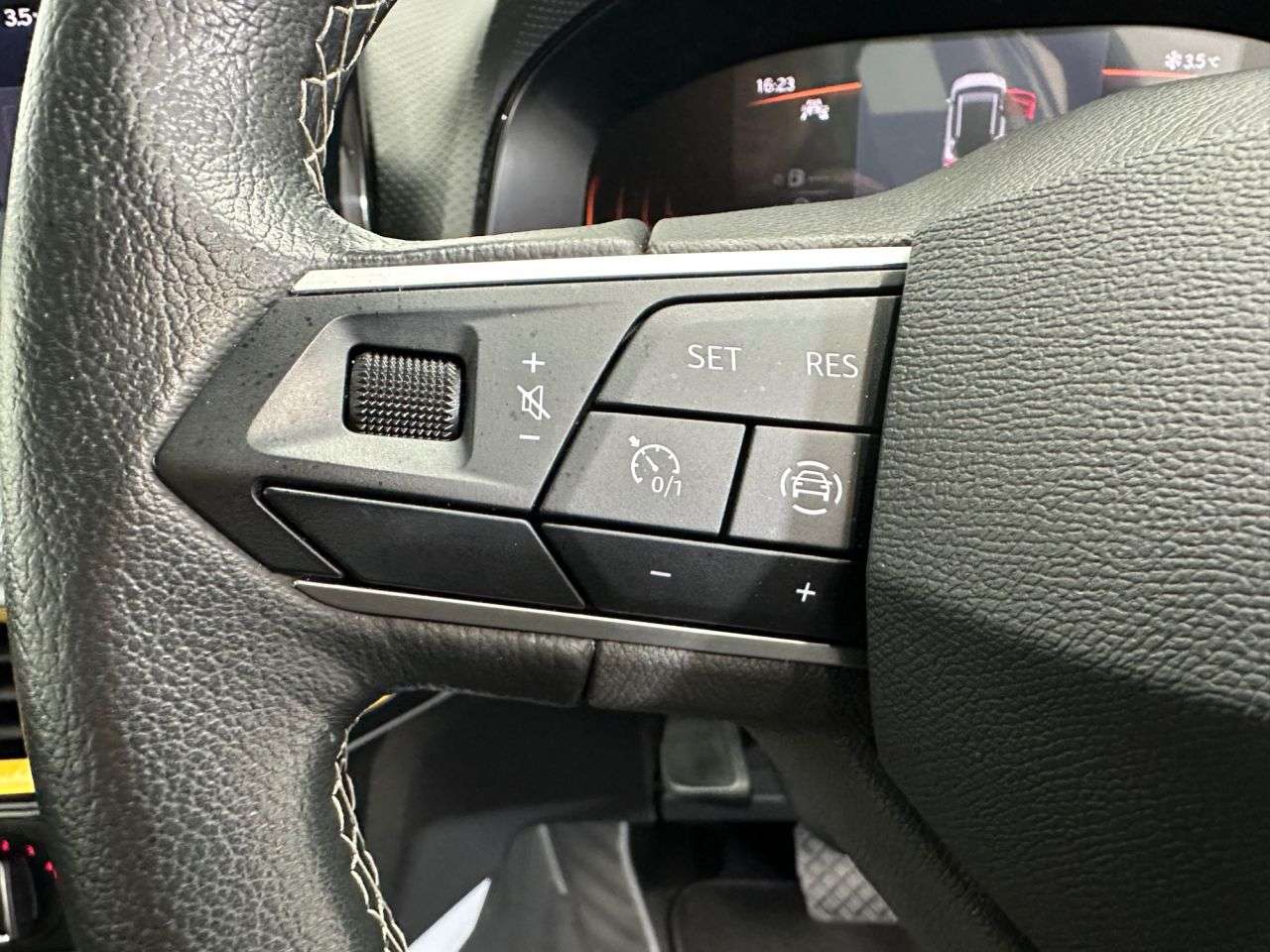 2024 SEAT ARONA 2024 SEAT ARONA