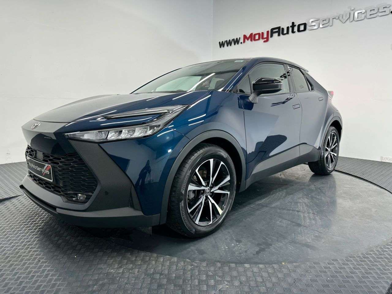 2024 TOYOTA C-HR 2024 TOYOTA C-HR