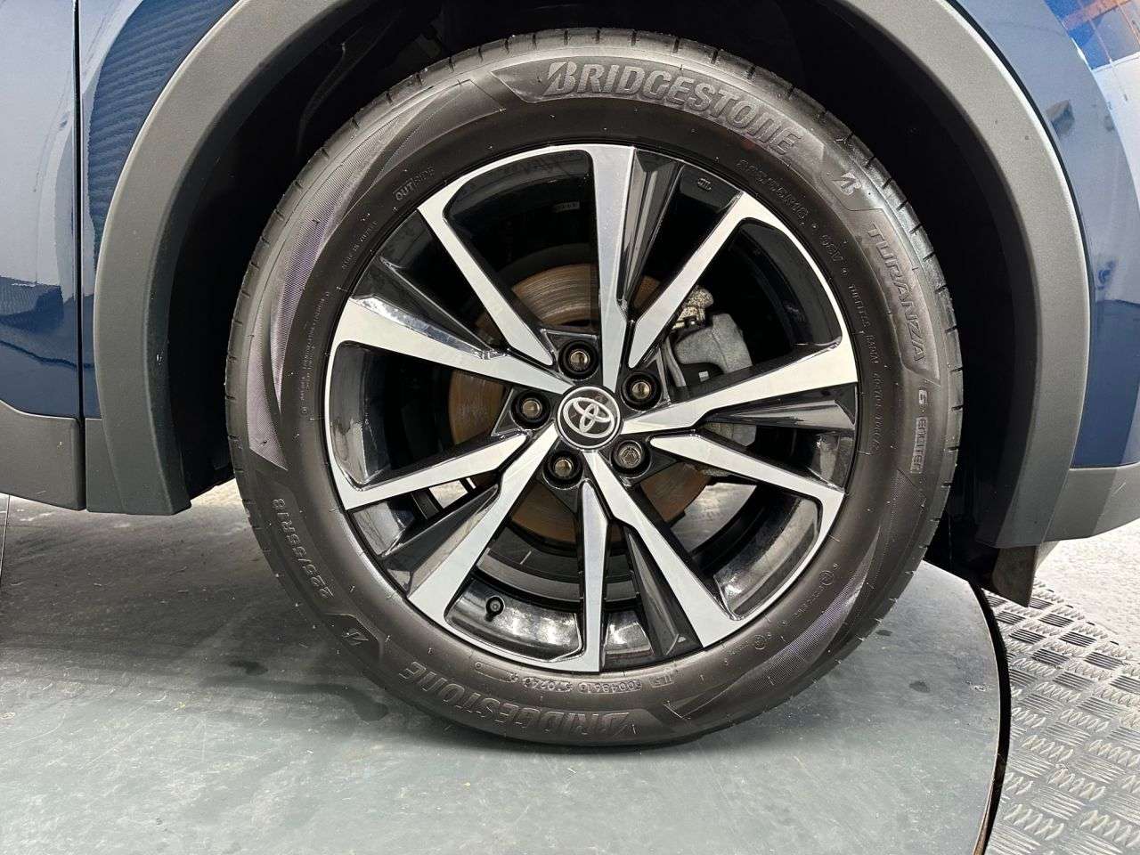 2024 TOYOTA C-HR 2024 TOYOTA C-HR