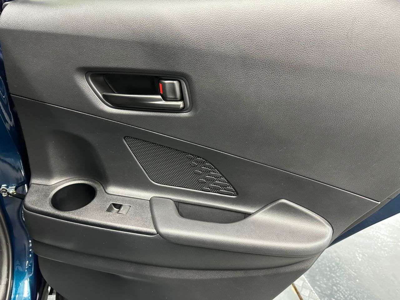 2024 TOYOTA C-HR 2024 TOYOTA C-HR