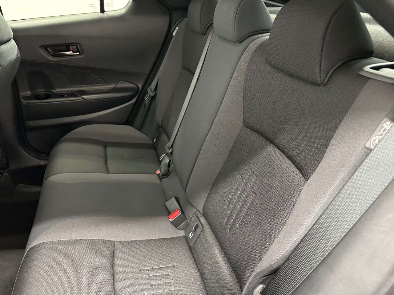 2024 TOYOTA C-HR 2024 TOYOTA C-HR