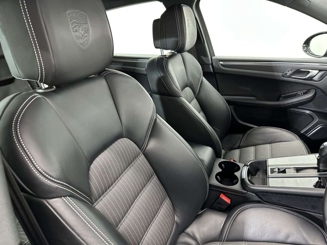 2023 PORSCHE MACAN 2023 PORSCHE MACAN