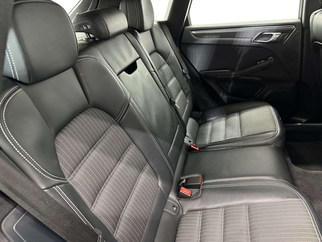 2023 PORSCHE MACAN 2023 PORSCHE MACAN