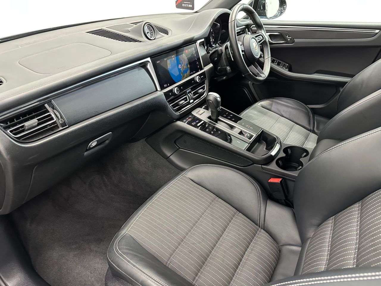 2023 PORSCHE MACAN 2023 PORSCHE MACAN