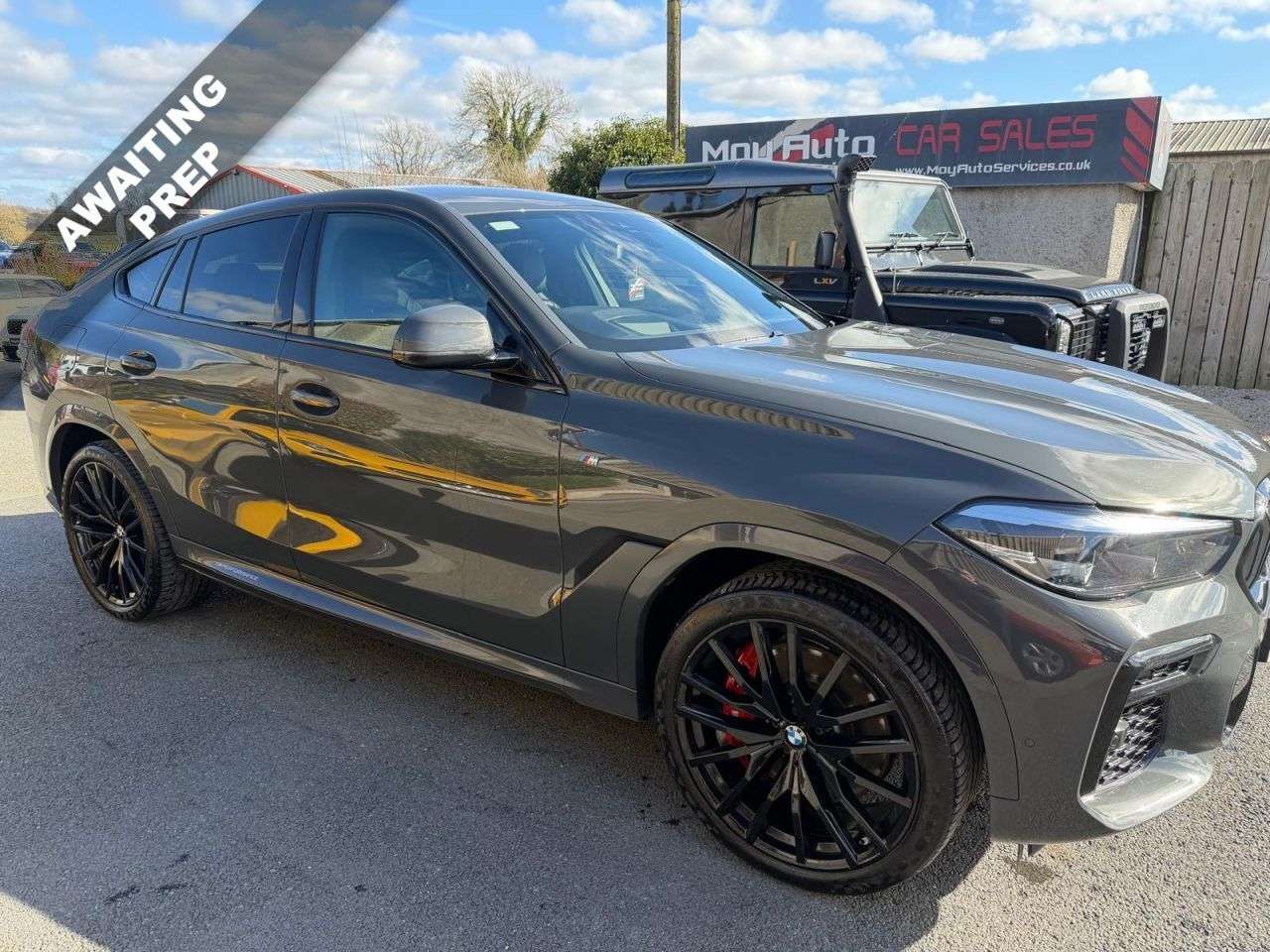 A 2022 BMW X6 3.0 40d MHT M Sport SUV 5dr Diesel Hybrid Auto xDrive Euro 6 (s/s) (340 ps) A 2022 BMW X6 3.0 40d MHT M Sport SUV 5dr Diesel Hybrid Auto xDrive Euro 6 (s/s) (340 ps)