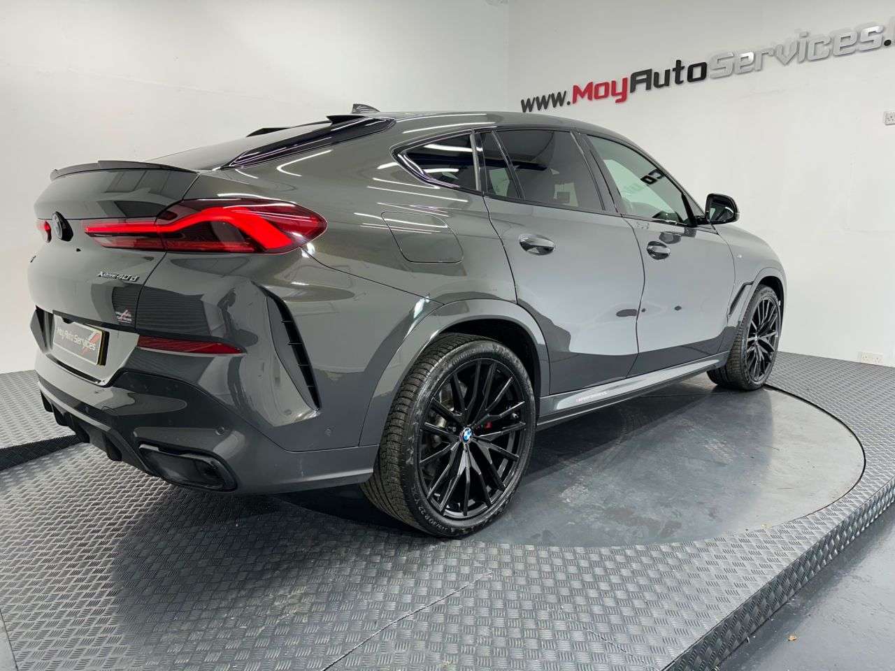 2022 BMW X6 2022 BMW X6