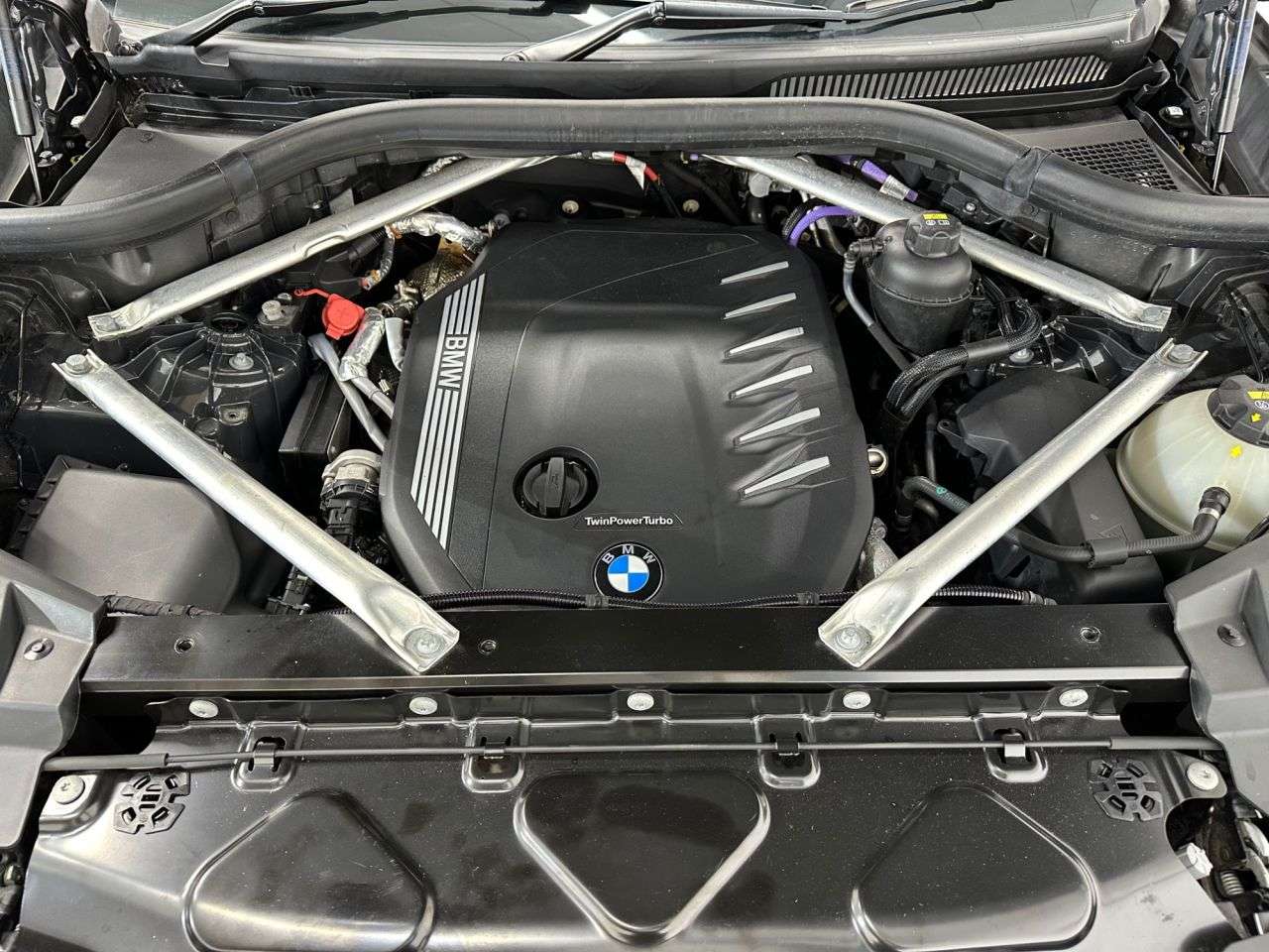 2022 BMW X6 2022 BMW X6