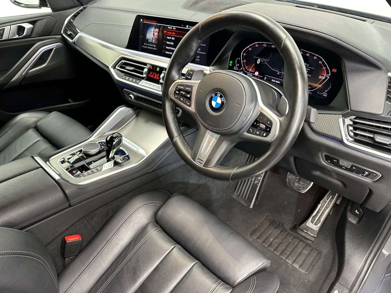 2022 BMW X6 2022 BMW X6
