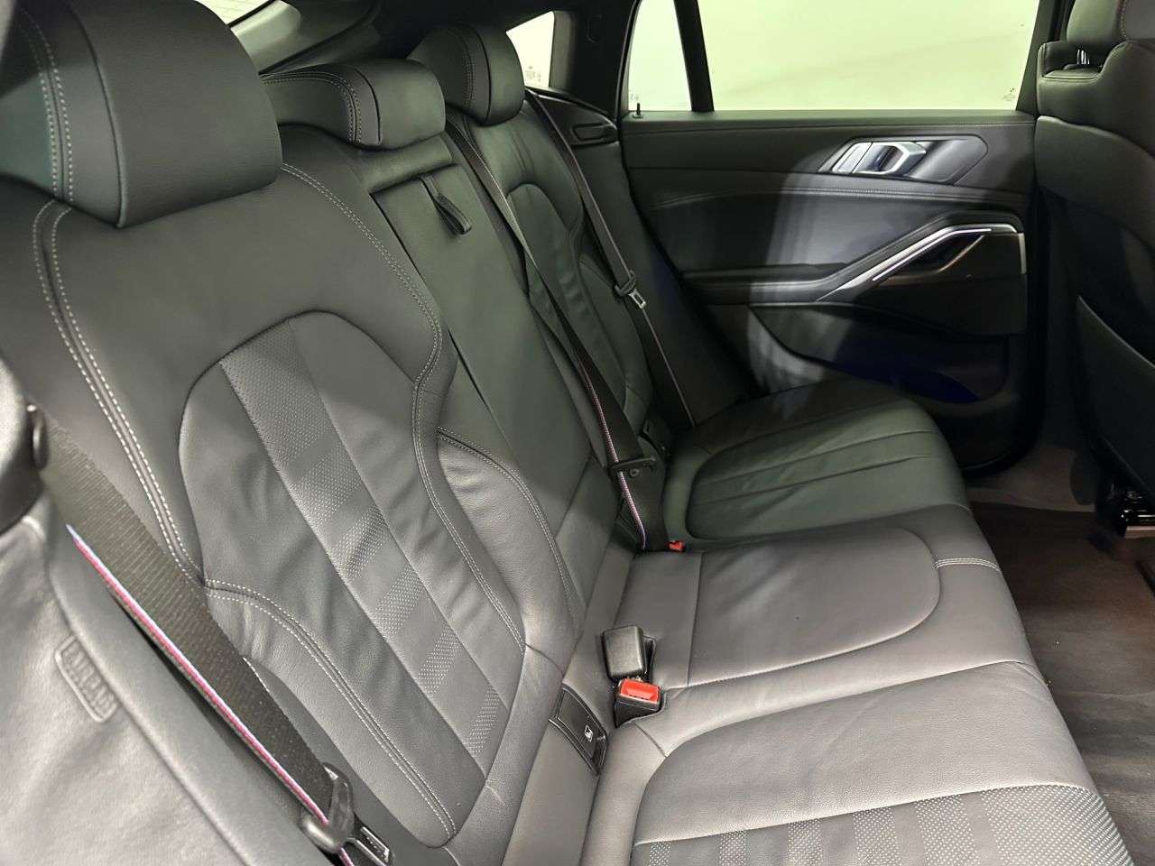 2022 BMW X6 2022 BMW X6