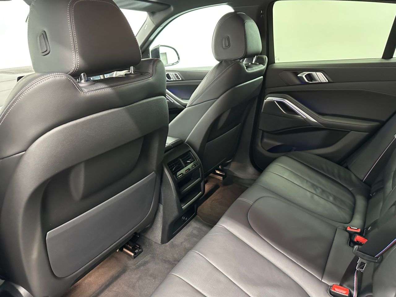 2022 BMW X6 2022 BMW X6