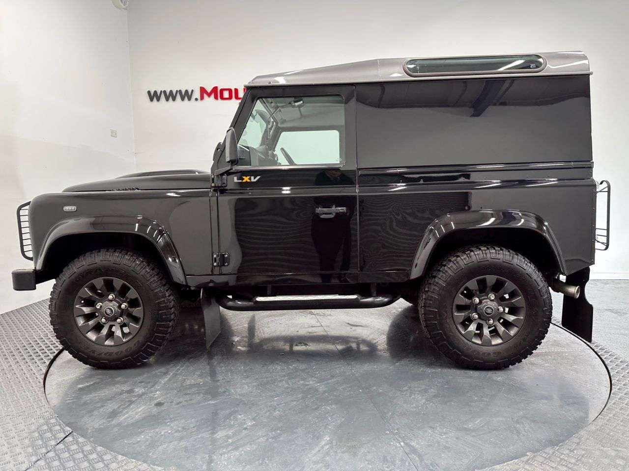A 2013 LAND ROVER DEFENDER 2.2 TDCi Hard Top SUV 3dr Diesel Manual 4WD SWB Euro 5 (122 ps) X90 LXV PLA A 2013 LAND ROVER DEFENDER 2.2 TDCi Hard Top SUV 3dr Diesel Manual 4WD SWB Euro 5 (122 ps) X90 LXV PLA