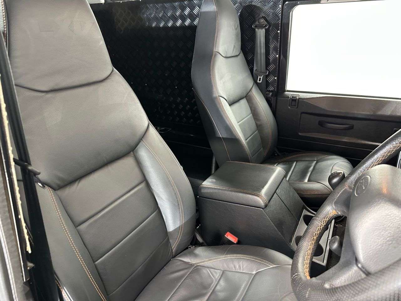 2013 LAND ROVER DEFENDER 2013 LAND ROVER DEFENDER