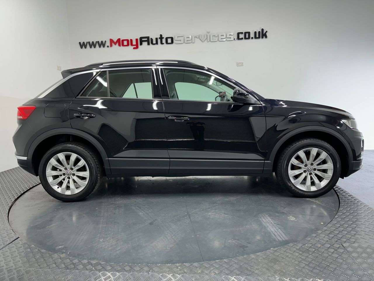 2019 VOLKSWAGEN T-ROC 2019 VOLKSWAGEN T-ROC