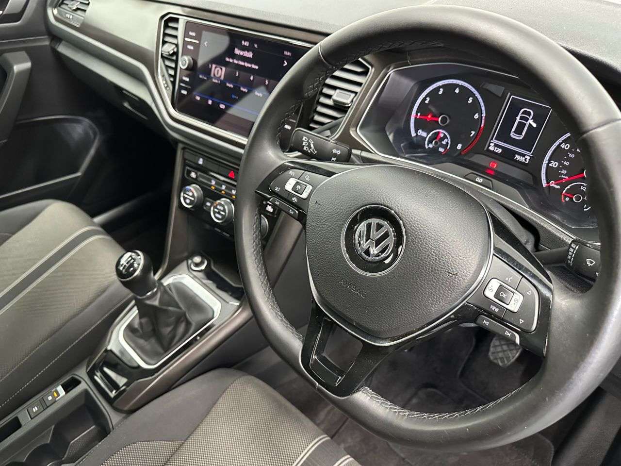 2019 VOLKSWAGEN T-ROC 2019 VOLKSWAGEN T-ROC