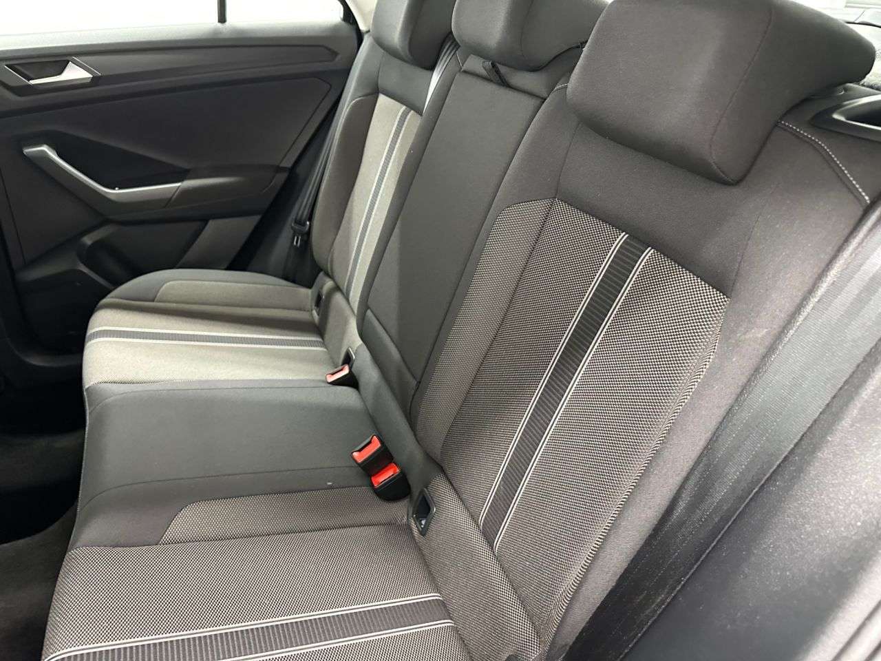 2019 VOLKSWAGEN T-ROC 2019 VOLKSWAGEN T-ROC