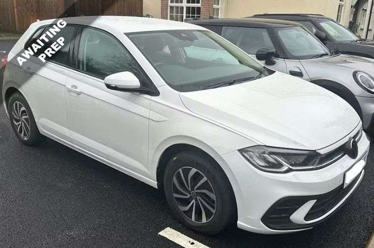 A 2023 VOLKSWAGEN POLO 1.0 EVO Life Hatchback 5dr Petrol Manual Euro 6 (s/s) (80 ps) A 2023 VOLKSWAGEN POLO 1.0 EVO Life Hatchback 5dr Petrol Manual Euro 6 (s/s) (80 ps)