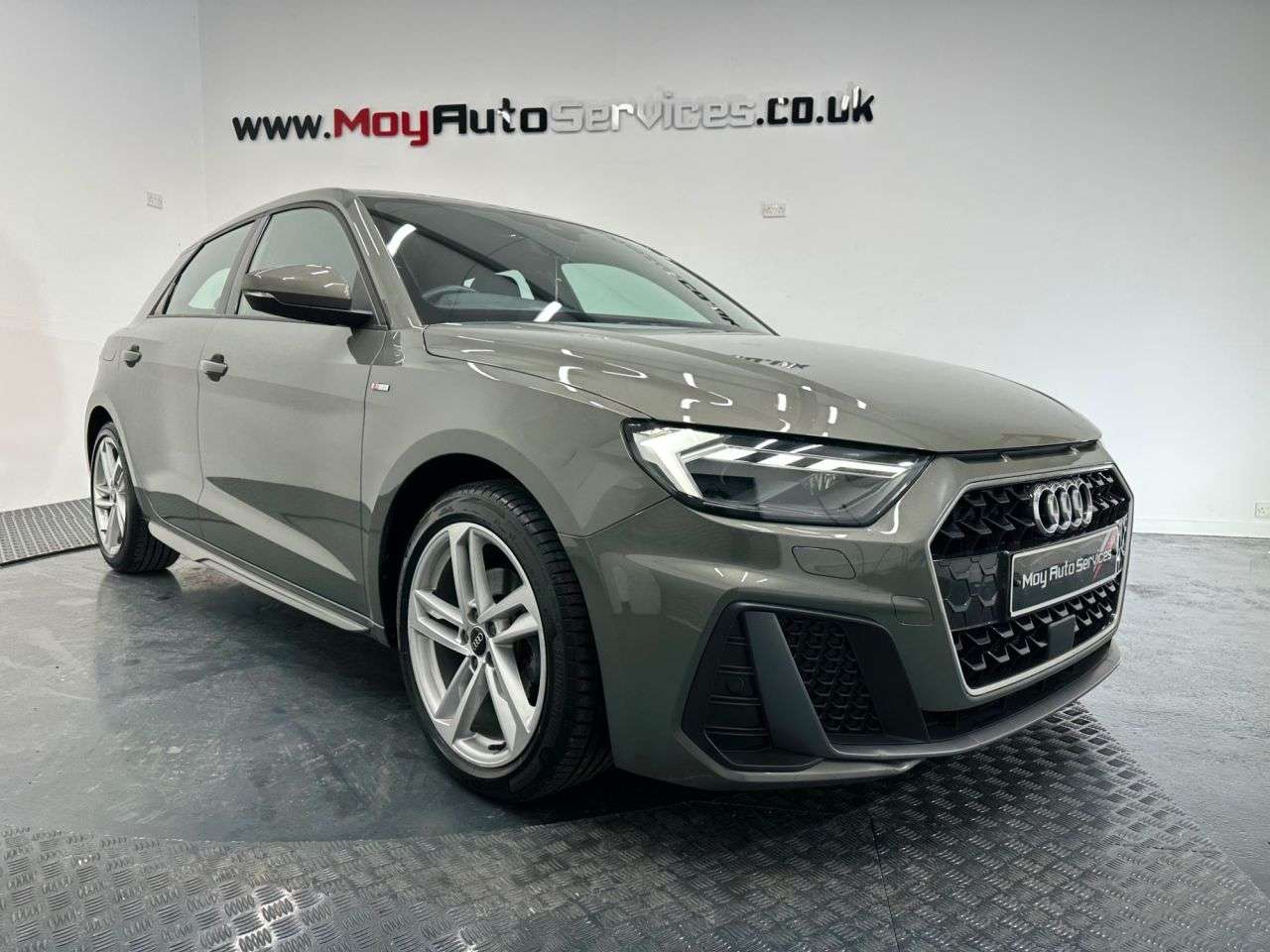 A 2022 AUDI A1 1.0 TFSI 30 S line Sportback 5dr Petrol Manual Euro 6 (s/s) (110 ps) A 2022 AUDI A1 1.0 TFSI 30 S line Sportback 5dr Petrol Manual Euro 6 (s/s) (110 ps)
