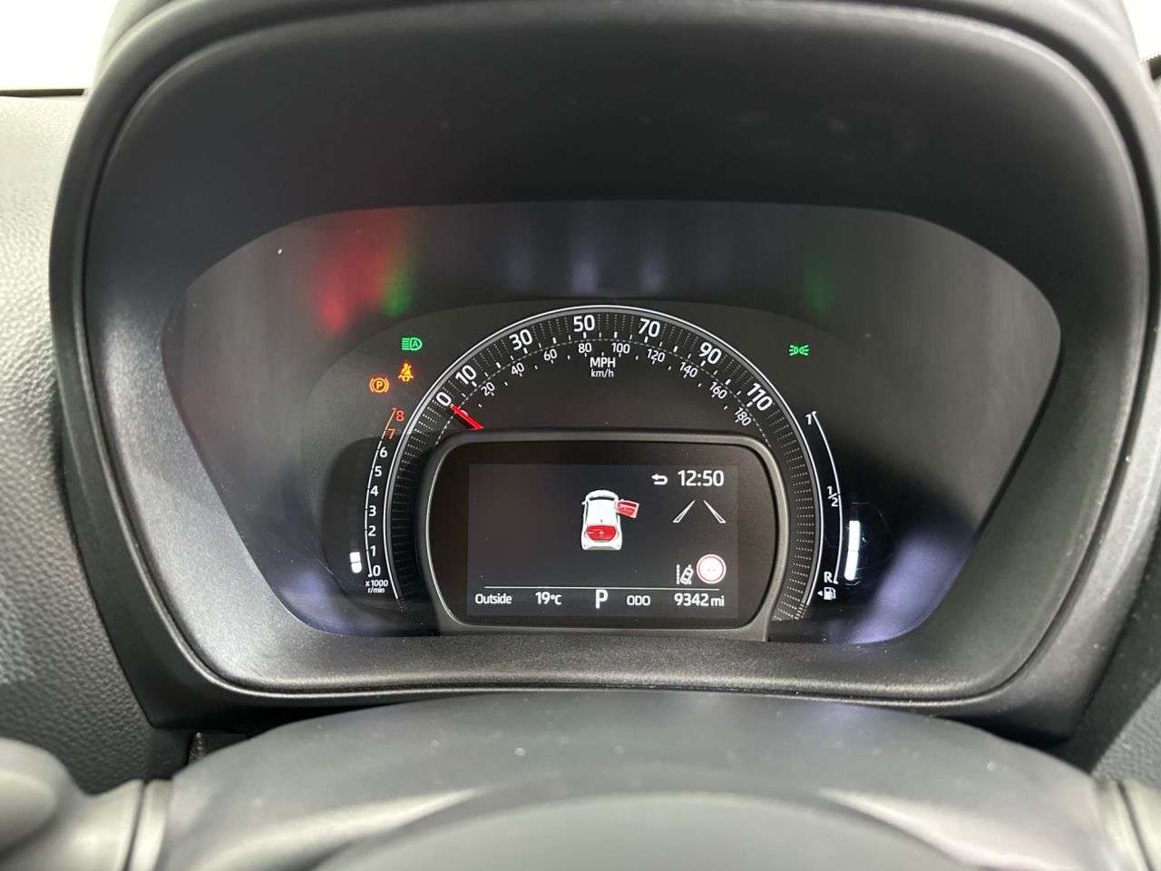 2024 TOYOTA AYGO X 2024 TOYOTA AYGO X