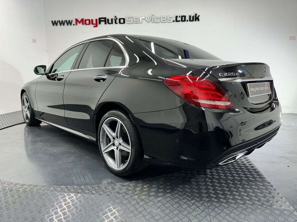 A 2018 MERCEDES-BENZ C-CLASS 2.1 C220d AMG Line (Premium Plus) Saloon 4dr Diesel G-Tronic+ 4MATIC Euro 6 A 2018 MERCEDES-BENZ C-CLASS 2.1 C220d AMG Line (Premium Plus) Saloon 4dr Diesel G-Tronic+ 4MATIC Euro 6