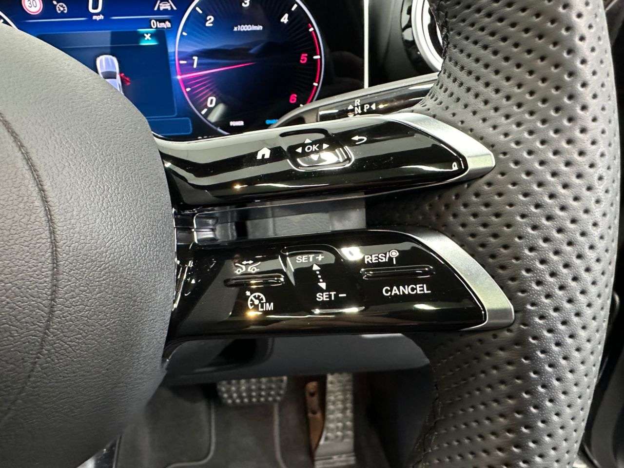 2025 MERCEDES-BENZ GLC 2025 MERCEDES-BENZ GLC