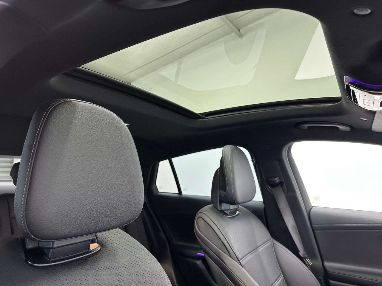 2025 MERCEDES-BENZ GLC 2025 MERCEDES-BENZ GLC