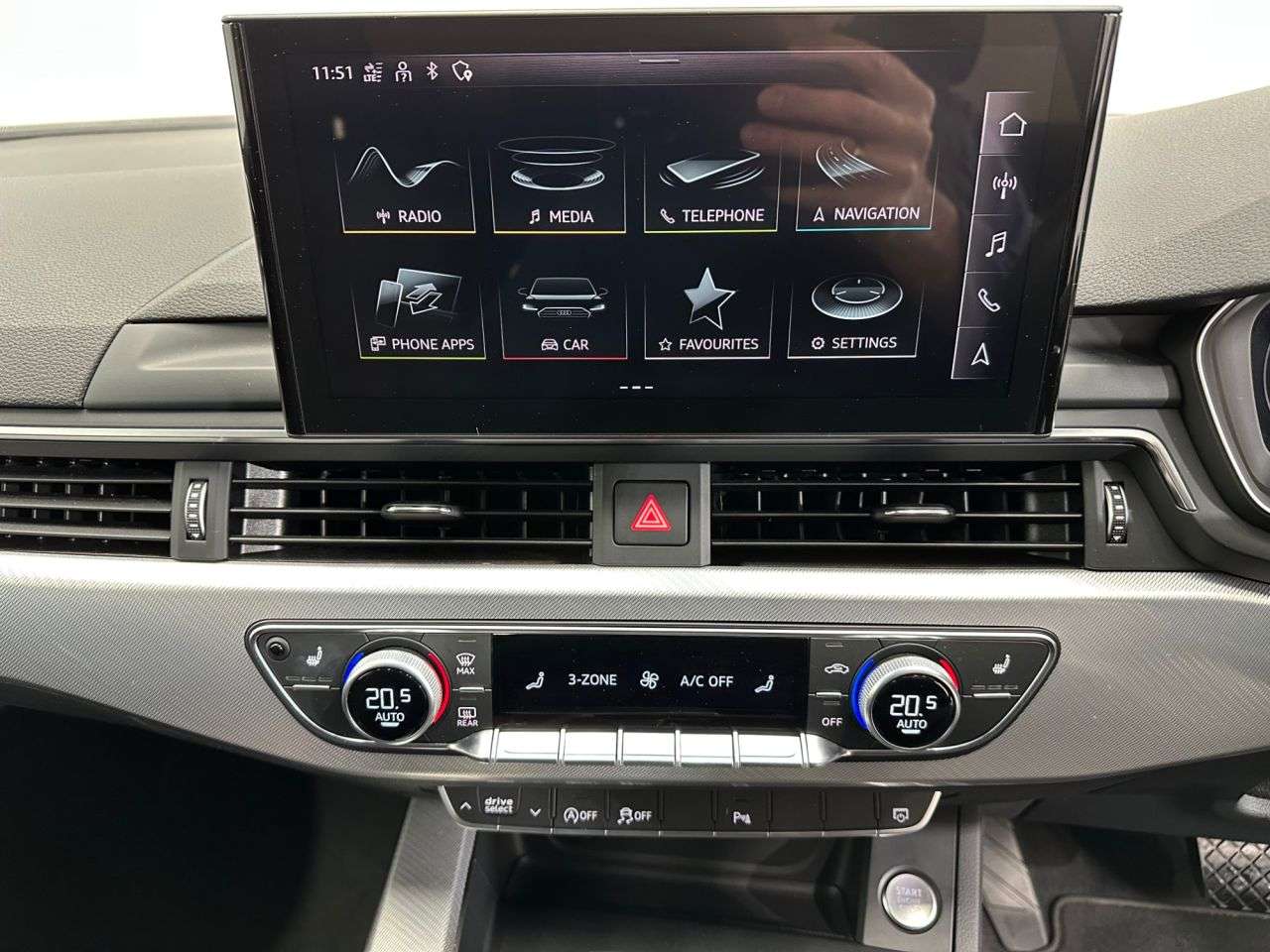 2022 AUDI A4 2022 AUDI A4
