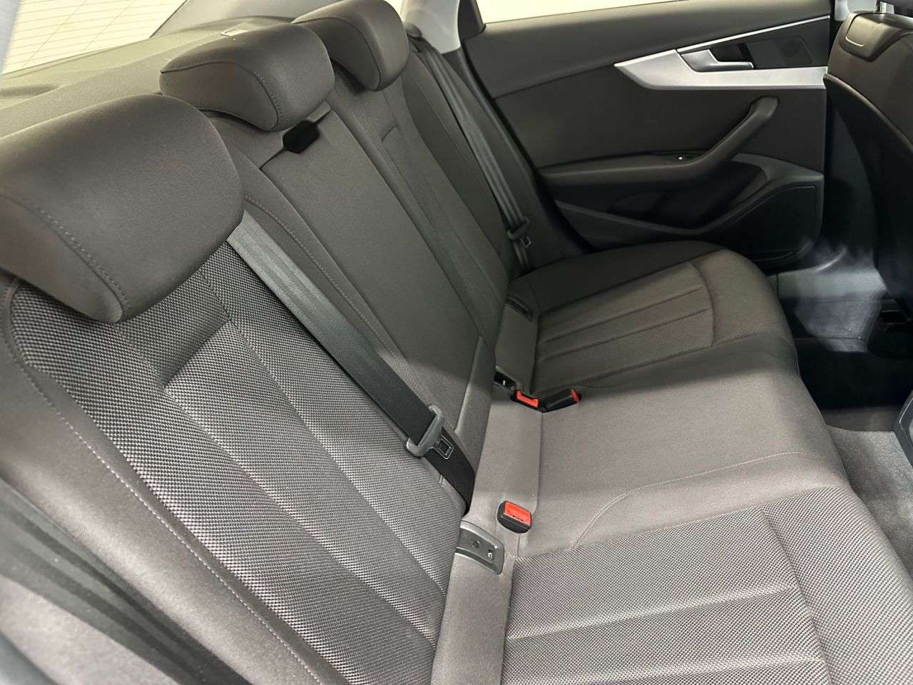 2022 AUDI A4 2022 AUDI A4