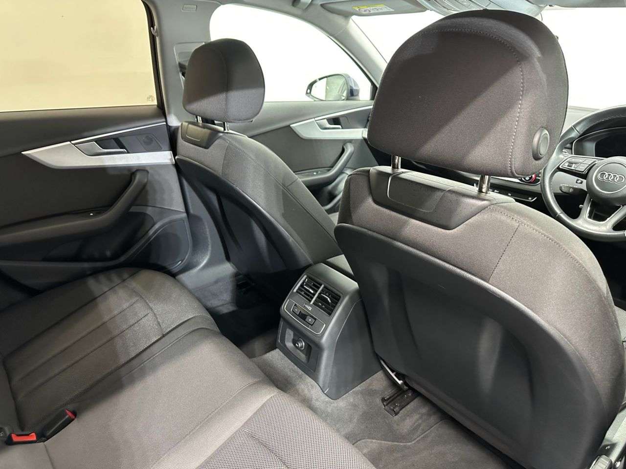 2022 AUDI A4 2022 AUDI A4