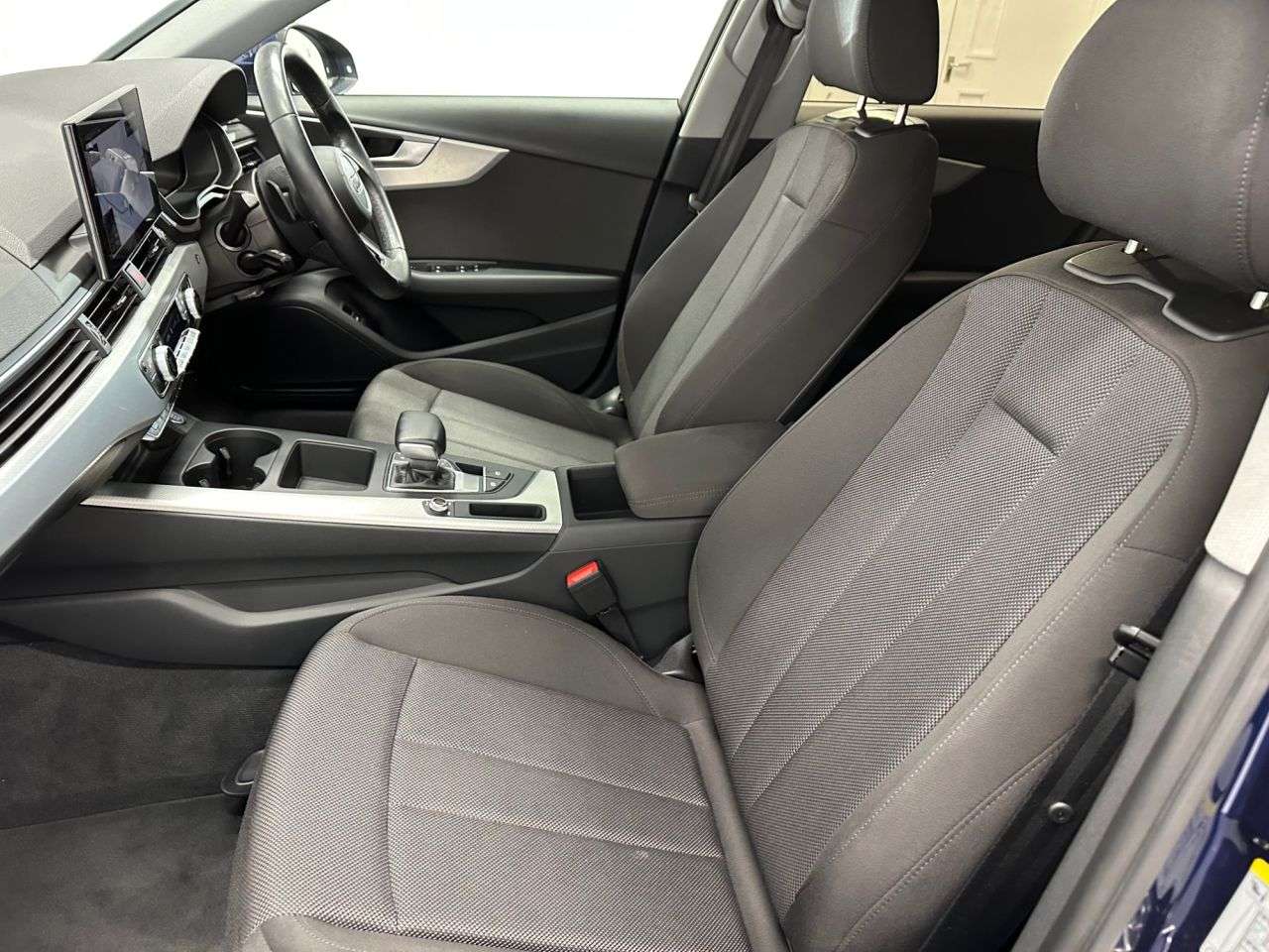 2022 AUDI A4 2022 AUDI A4