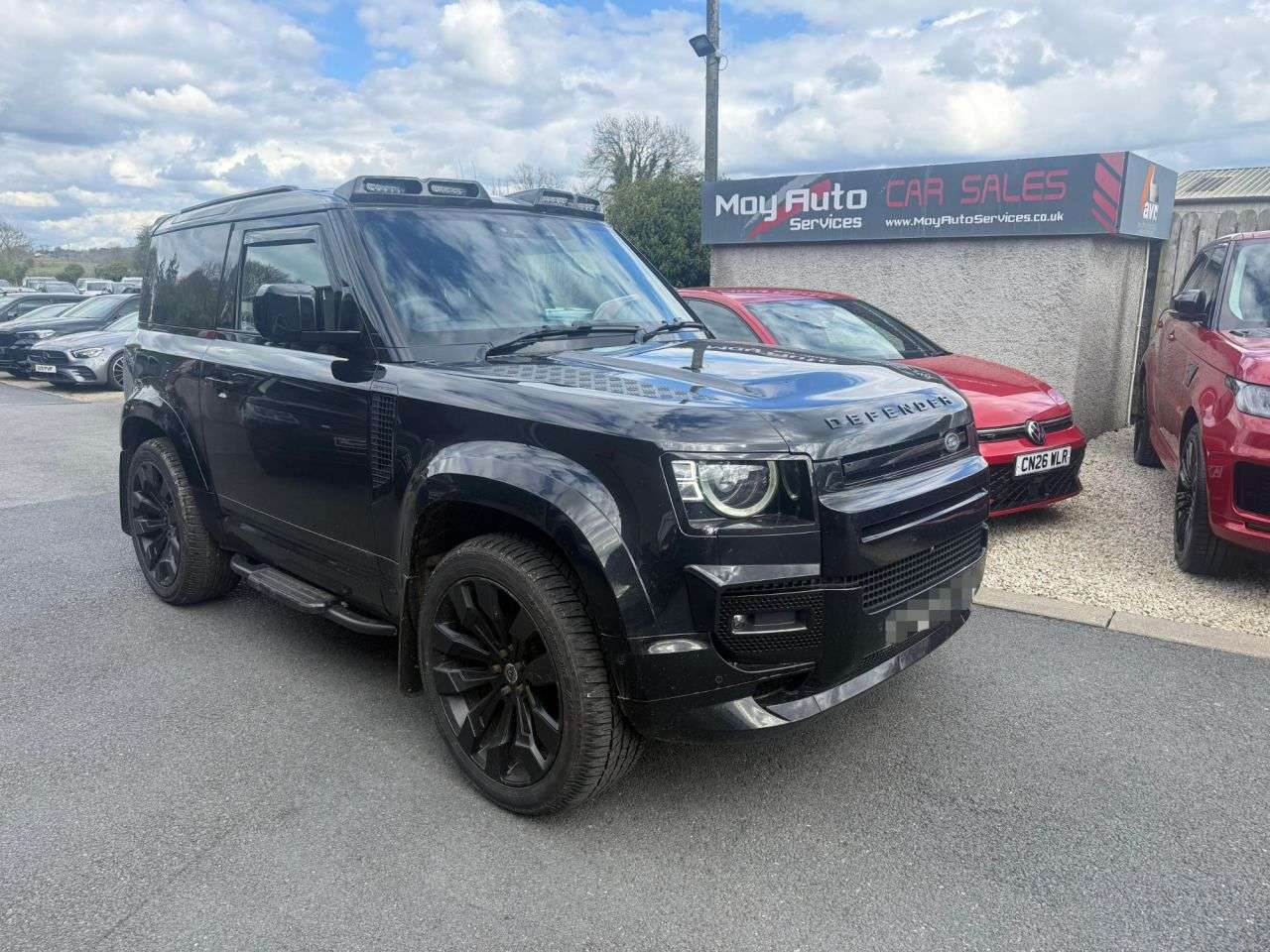A 2023 LAND ROVER DEFENDER 3.0 D250 MHEV Hard Top SUV 3dr Diesel Auto 4WD SWB Euro 6 (s/s) (250 ps) A 2023 LAND ROVER DEFENDER 3.0 D250 MHEV Hard Top SUV 3dr Diesel Auto 4WD SWB Euro 6 (s/s) (250 ps)