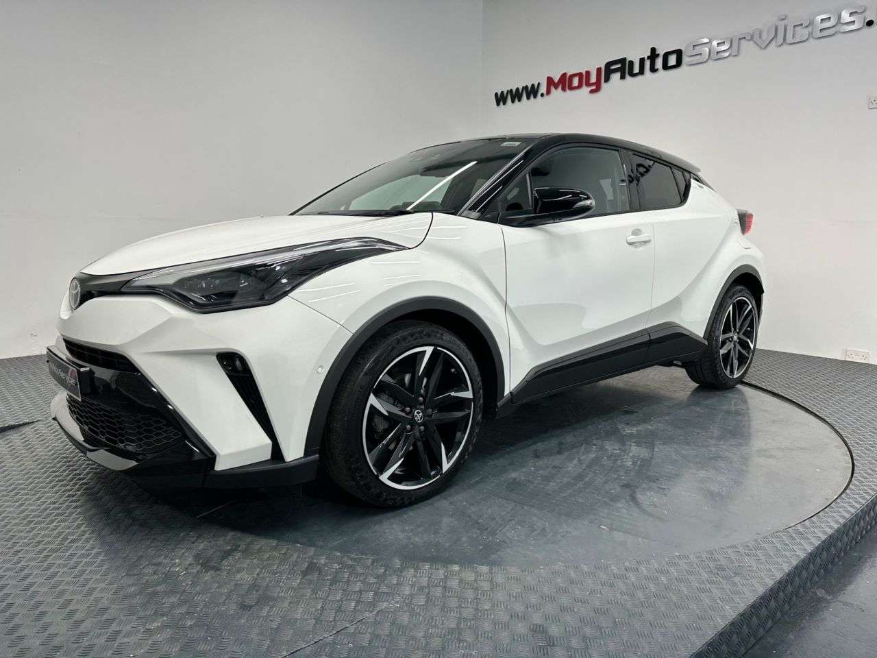 2023 TOYOTA C-HR 2023 TOYOTA C-HR