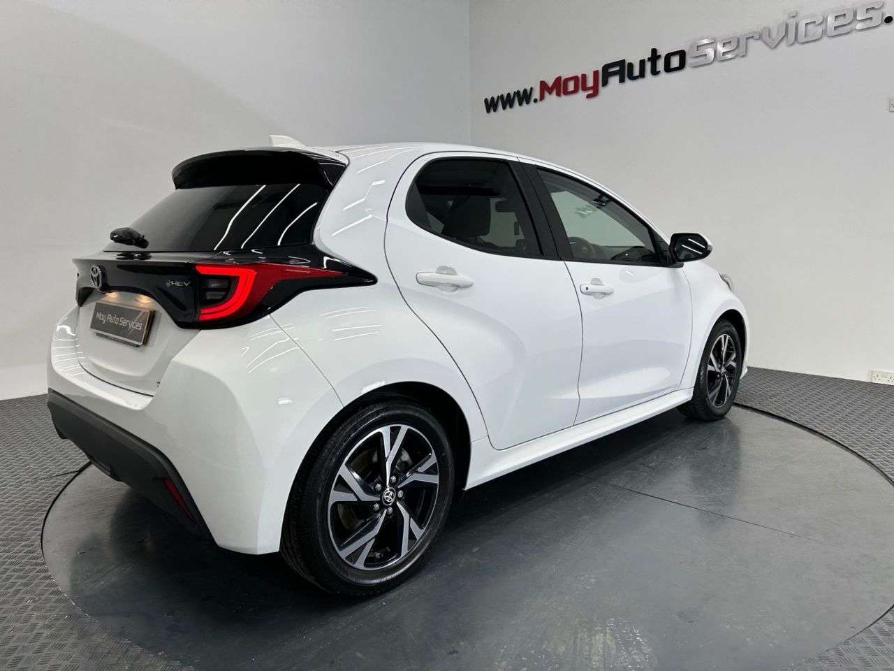 2024 TOYOTA YARIS 2024 TOYOTA YARIS
