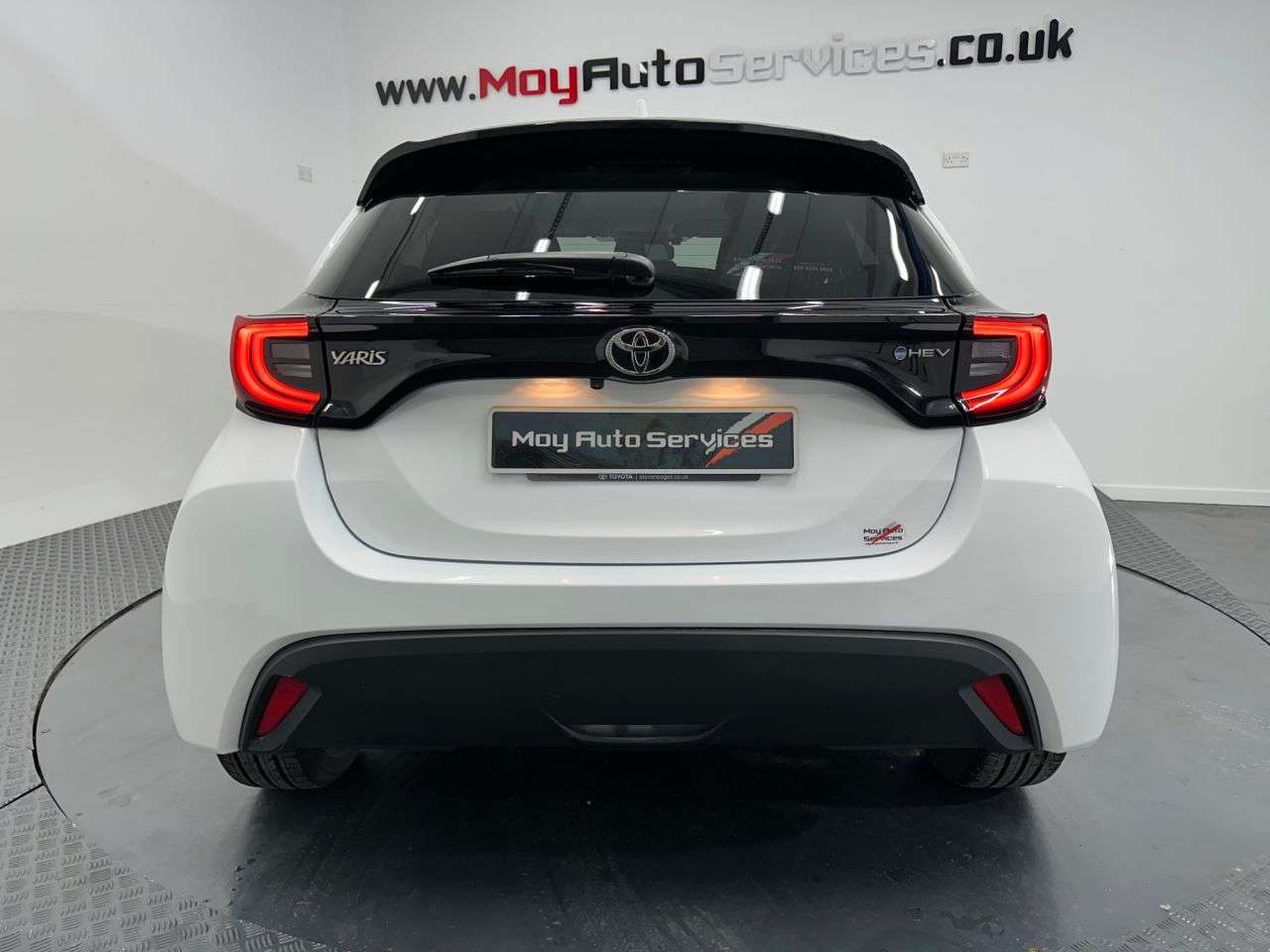 2024 TOYOTA YARIS 2024 TOYOTA YARIS