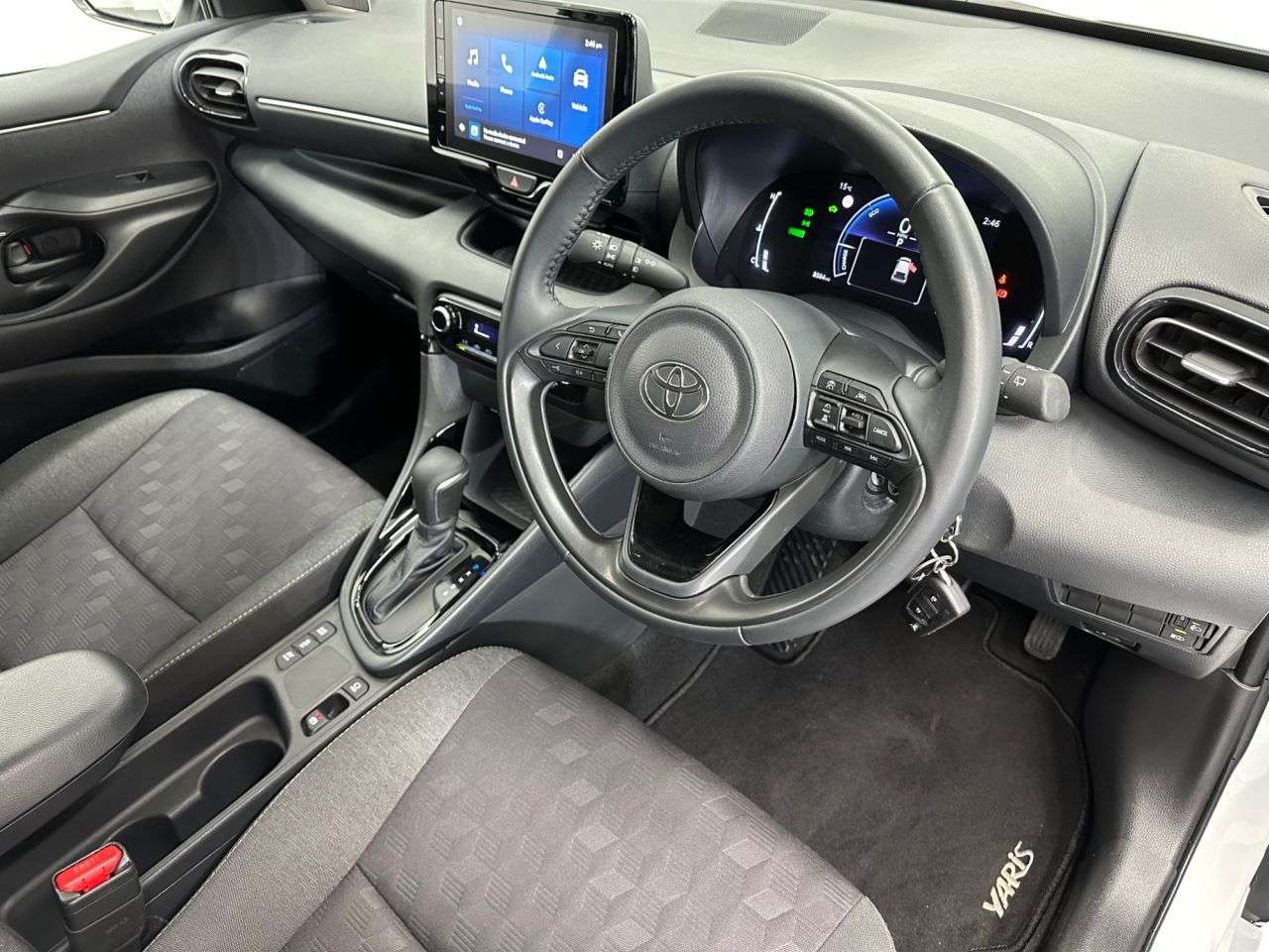 2024 TOYOTA YARIS 2024 TOYOTA YARIS