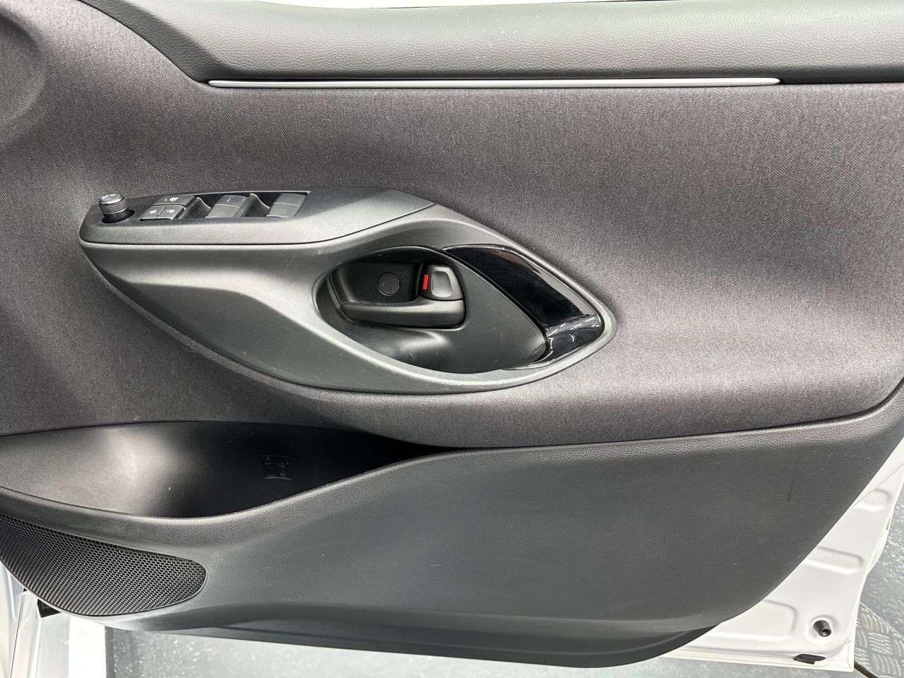 2024 TOYOTA YARIS 2024 TOYOTA YARIS