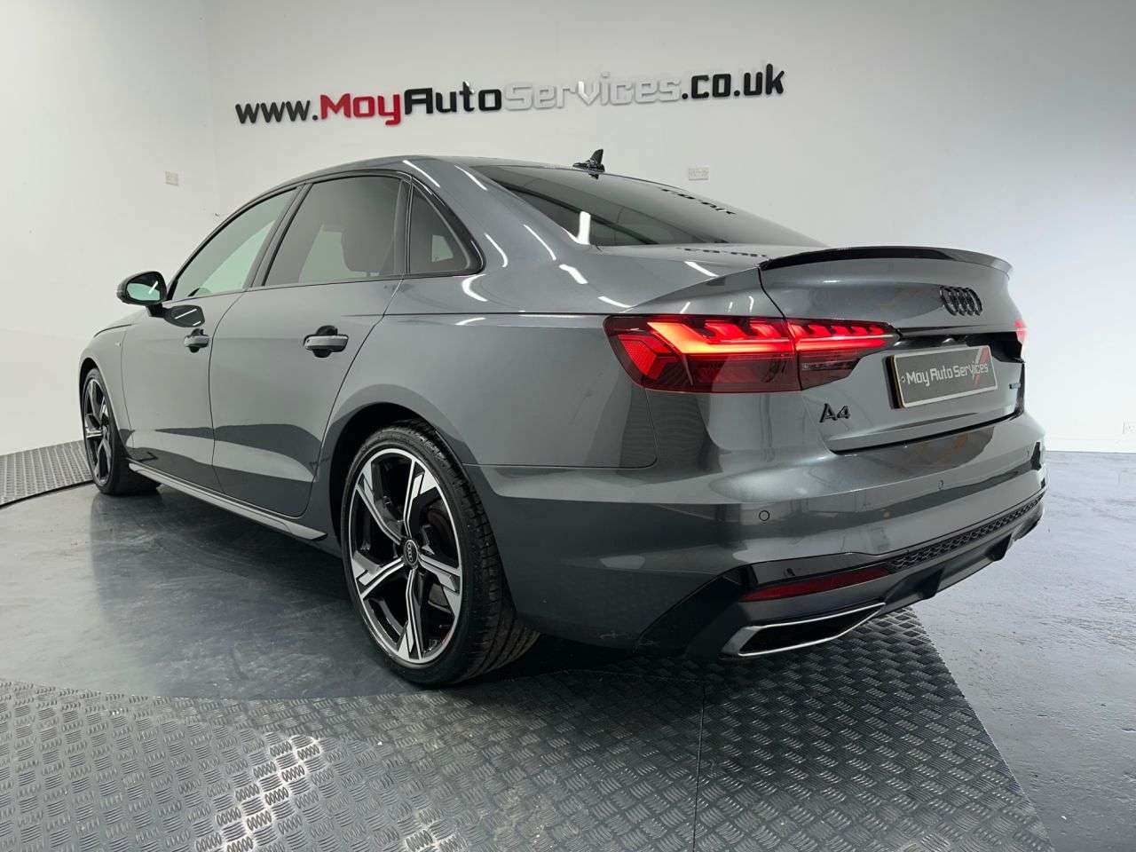 2022 AUDI A4 2022 AUDI A4
