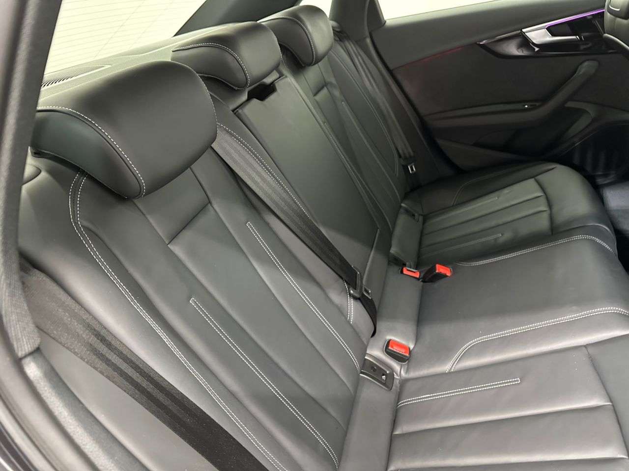 2022 AUDI A4 2022 AUDI A4
