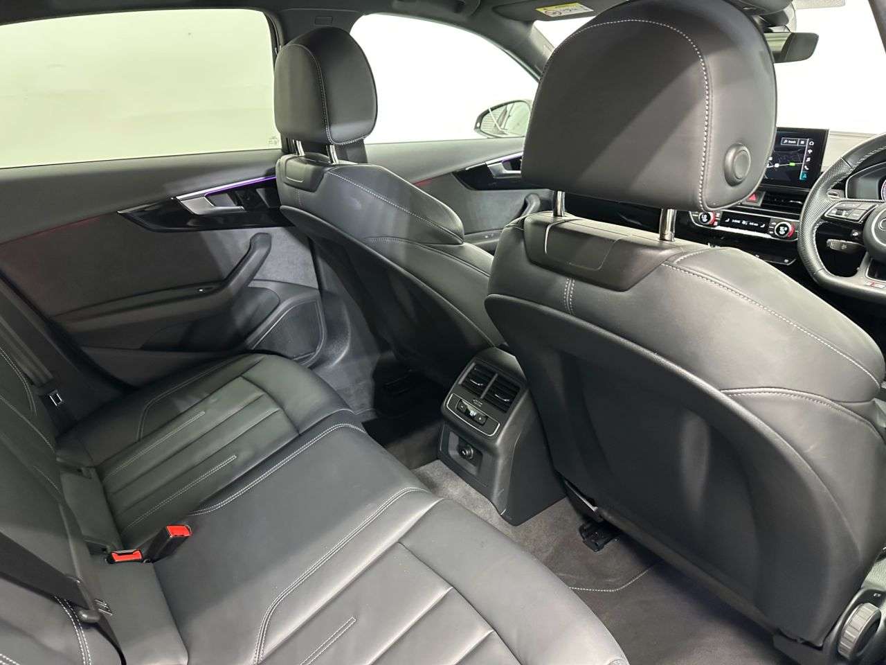 2022 AUDI A4 2022 AUDI A4