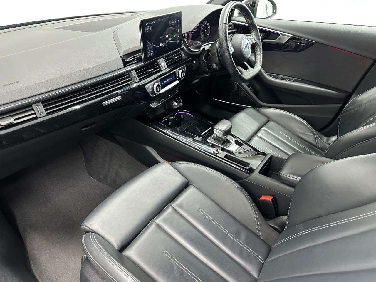 2022 AUDI A4 2022 AUDI A4