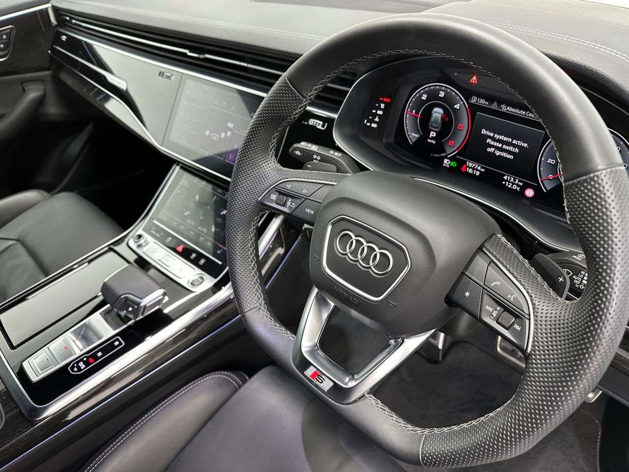 2024 AUDI Q8 2024 AUDI Q8