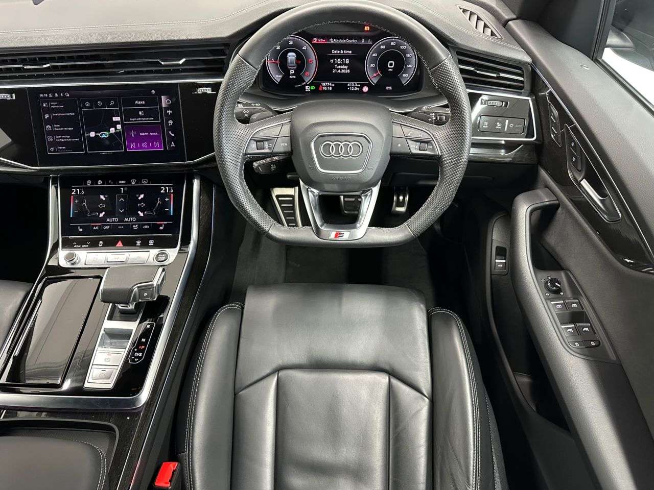 2024 AUDI Q8 2024 AUDI Q8