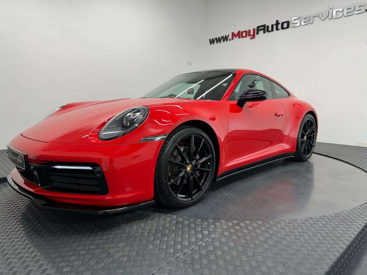 A 2022 PORSCHE 911 3.0T 992 Carrera 4 Coupe 2dr Petrol PDK 4WD Euro 6 (s/s) (385 ps) A 2022 PORSCHE 911 3.0T 992 Carrera 4 Coupe 2dr Petrol PDK 4WD Euro 6 (s/s) (385 ps)