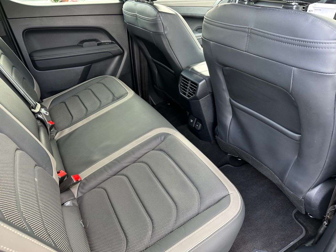 2024 VOLKSWAGEN AMAROK 2024 VOLKSWAGEN AMAROK
