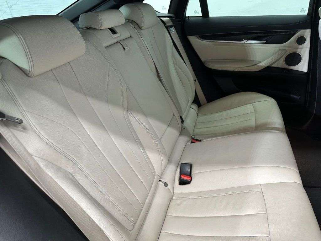 2018 BMW X6 2018 BMW X6