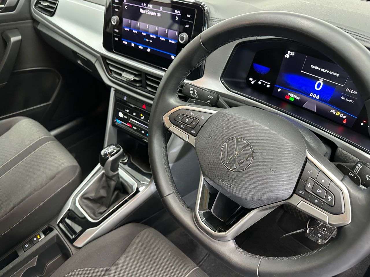 2024 VOLKSWAGEN T-ROC 2024 VOLKSWAGEN T-ROC