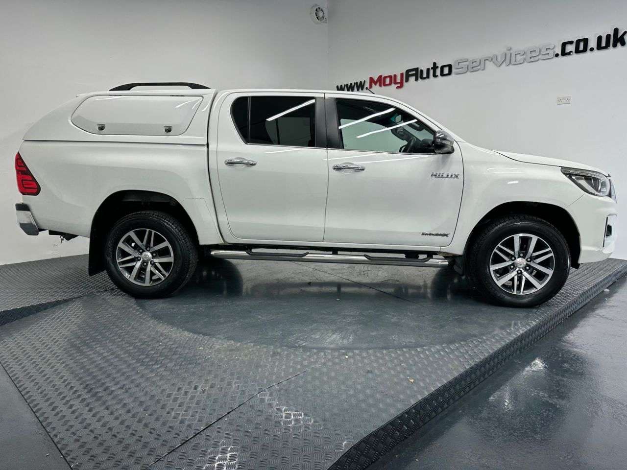 2019 TOYOTA HI-LUX 2019 TOYOTA HI-LUX