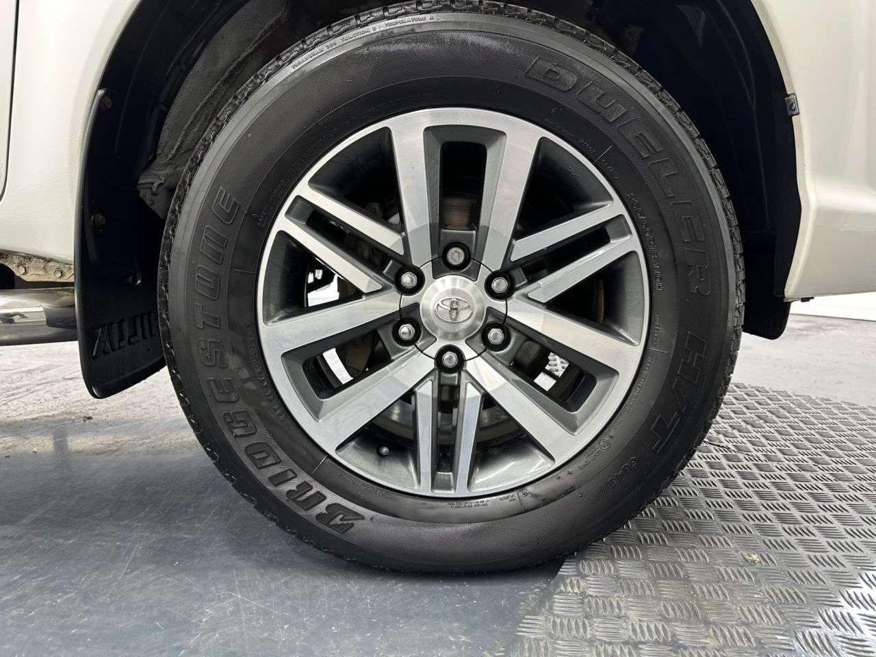 2019 TOYOTA HI-LUX 2019 TOYOTA HI-LUX