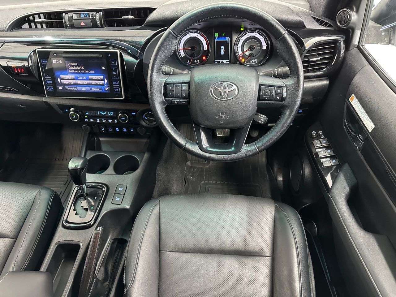 2019 TOYOTA HI-LUX 2019 TOYOTA HI-LUX